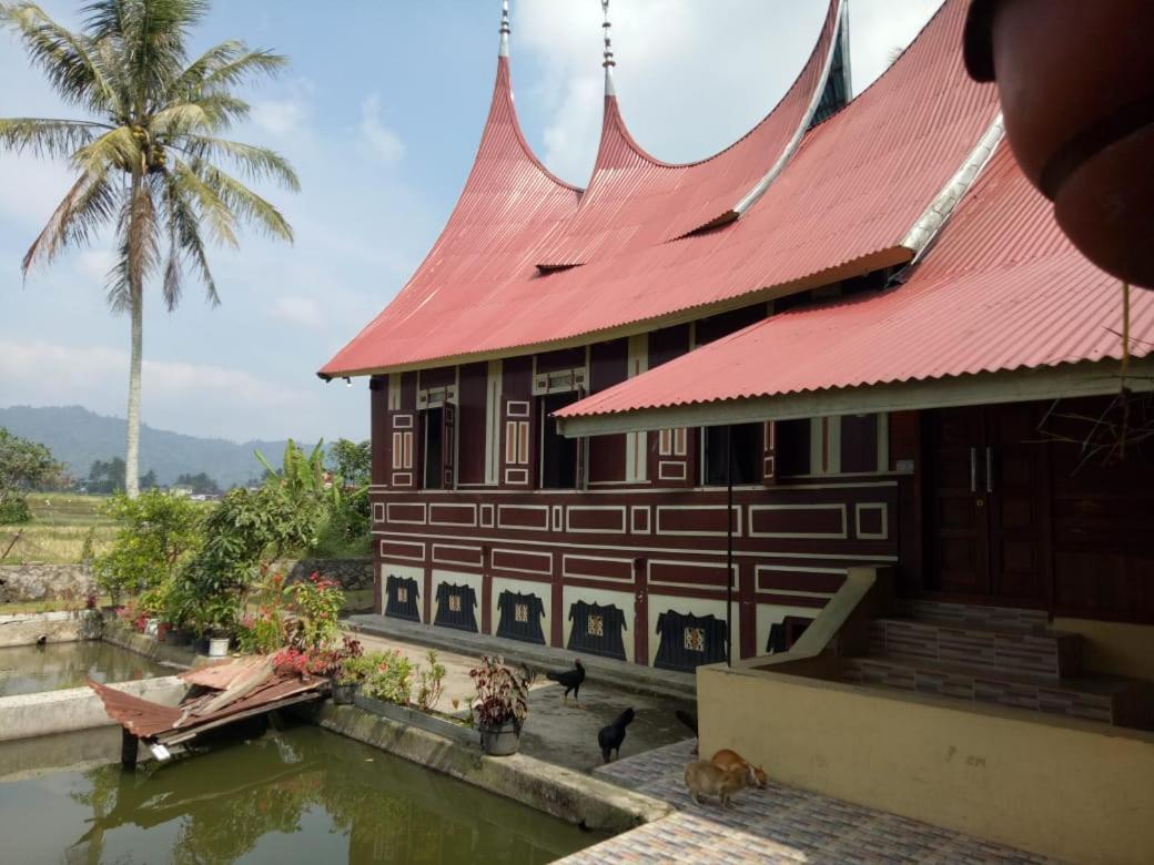 Rumah Gadang Tokama, Simarasok Baso Exteriör bild