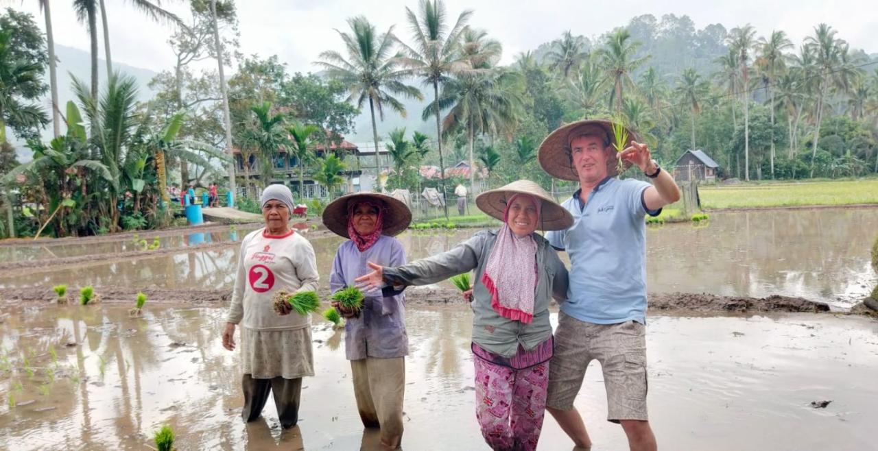 Rumah Gadang Tokama, Simarasok Baso Exteriör bild