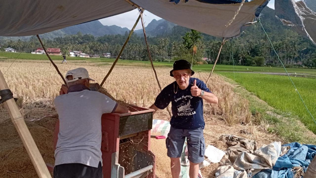 Rumah Gadang Tokama, Simarasok Baso Exteriör bild