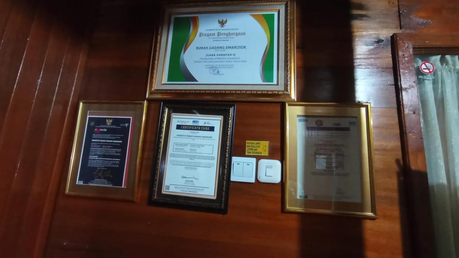 Rumah Gadang Tokama, Simarasok Baso Exteriör bild